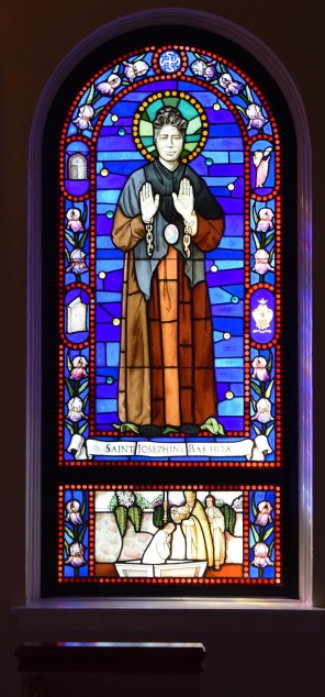 성녀 요세피나 바키타_photo by Fr Gaurav Shroff_in the Chapel of Pope St John Paul II in Mundelein_Illinois USA.jpg
